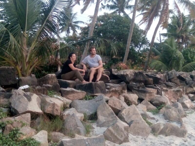 Funky Art Beach House Alappuzha Buitenkant foto